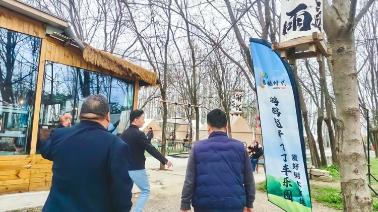 借势“春日经济”，赋能文旅新场景！企迪云创始人罗权一行深入鸿鹄越野卡丁车乐园洽谈合作